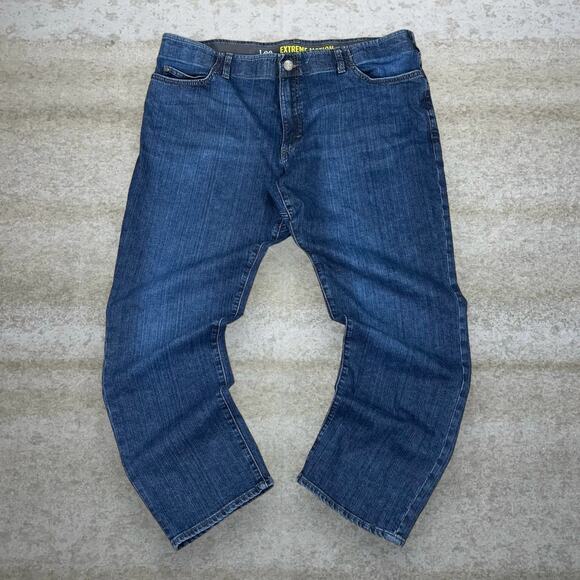 Vintage Y2K Lee Jeans 42x30 Straight Fit Tapered Leg Dark Wash Extreme Motion - Picture 2 of 4